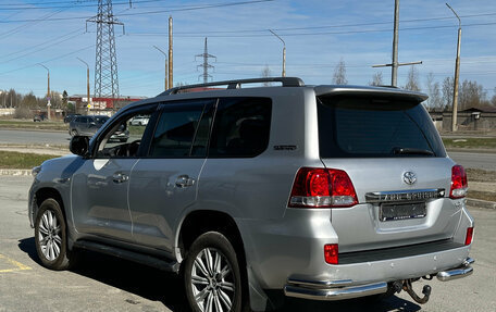 Toyota Land Cruiser 200, 2011 год, 3 300 000 рублей, 7 фотография