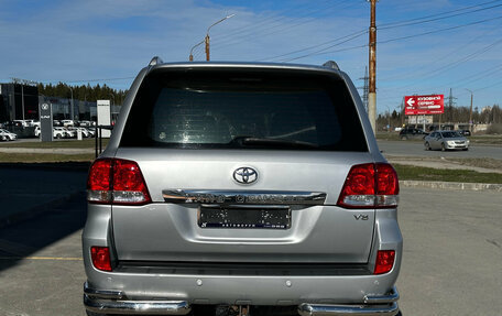 Toyota Land Cruiser 200, 2011 год, 3 300 000 рублей, 6 фотография