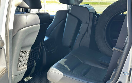 Toyota Land Cruiser 200, 2011 год, 3 300 000 рублей, 15 фотография