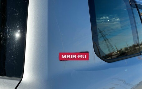 Toyota Land Cruiser 200, 2011 год, 3 300 000 рублей, 9 фотография