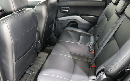 Mitsubishi Outlander III рестайлинг 3, 2008 год, 1 115 000 рублей, 18 фотография