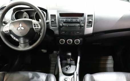 Mitsubishi Outlander III рестайлинг 3, 2008 год, 1 115 000 рублей, 15 фотография