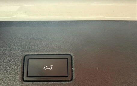 Volkswagen T-Roc I, 2022 год, 1 704 000 рублей, 17 фотография