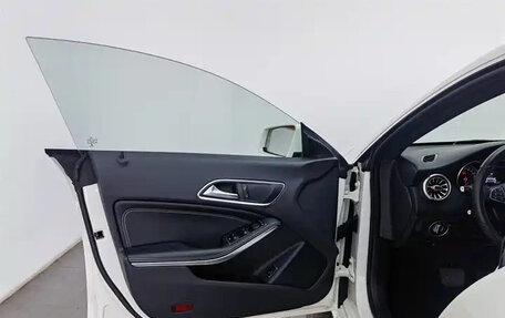 Mercedes-Benz CLA, 2017 год, 1 600 005 рублей, 10 фотография