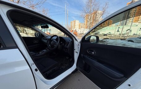 Honda Vezel, 2015 год, 1 400 000 рублей, 7 фотография