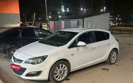 Opel Astra J, 2014 год, 686 000 рублей, 10 фотография