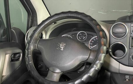 Peugeot Partner II рестайлинг 2, 2011 год, 550 000 рублей, 11 фотография