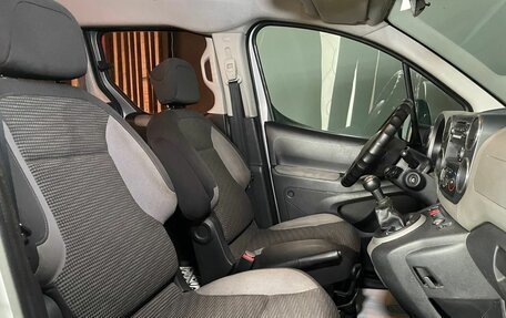 Peugeot Partner II рестайлинг 2, 2011 год, 550 000 рублей, 8 фотография