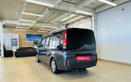 Honda Stepwgn IV, 2015 год, 1 599 000 рублей, 4 фотография