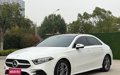 Mercedes-Benz A-Класс, 2022 год, 1 550 000 рублей, 1 фотография