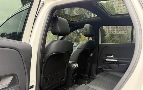 Mercedes-Benz GLA, 2023 год, 2 250 000 рублей, 7 фотография