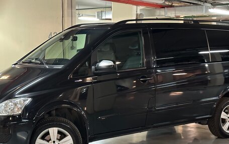 Mercedes-Benz Viano, 2013 год, 2 230 000 рублей, 1 фотография