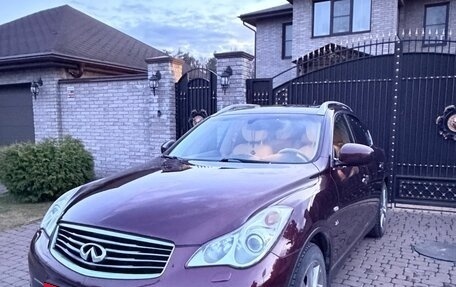 Infiniti QX50 I рестайлинг, 2013 год, 1 900 000 рублей, 1 фотография