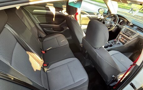 Volkswagen Passat B8 рестайлинг, 2016 год, 1 690 000 рублей, 7 фотография