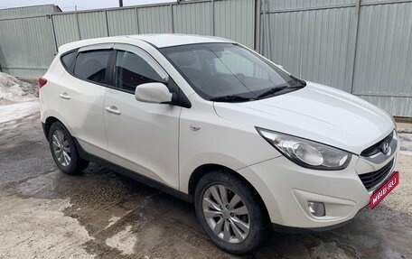 Hyundai Tucson III, 2013 год, 1 300 000 рублей, 1 фотография