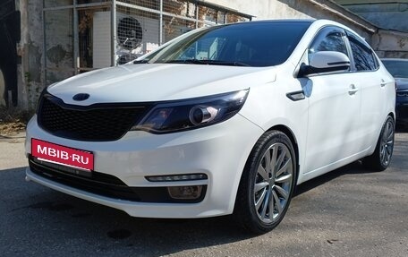 KIA Rio III рестайлинг, 2015 год, 1 190 000 рублей, 1 фотография