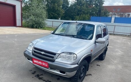 Chevrolet Niva I рестайлинг, 2006 год, 260 000 рублей, 1 фотография