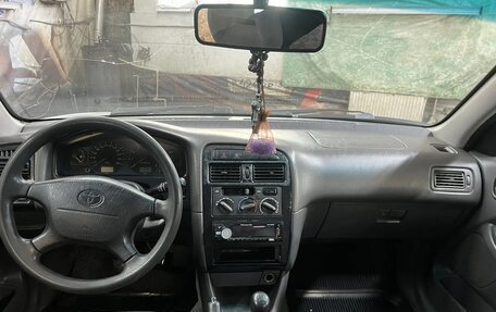 Toyota Avensis III рестайлинг, 1998 год, 167 000 рублей, 12 фотография