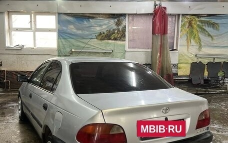 Toyota Avensis III рестайлинг, 1998 год, 167 000 рублей, 4 фотография