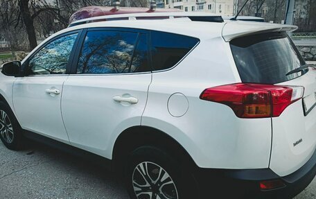 Toyota RAV4, 2015 год, 2 200 000 рублей, 14 фотография