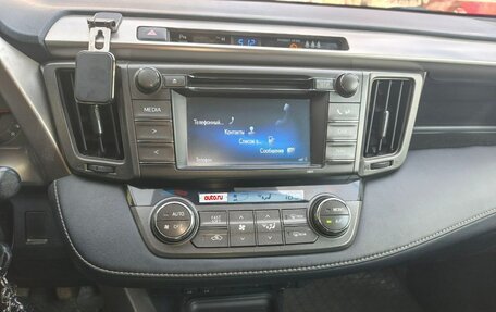 Toyota RAV4, 2015 год, 2 200 000 рублей, 17 фотография