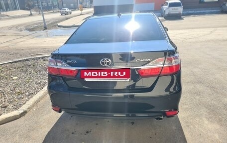 Toyota Camry, 2015 год, 1 825 000 рублей, 6 фотография