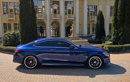 Mercedes-Benz C-Класс, 2016 год, 4 900 000 рублей, 16 фотография