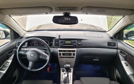 Toyota Corolla, 2006 год, 650 000 рублей, 10 фотография