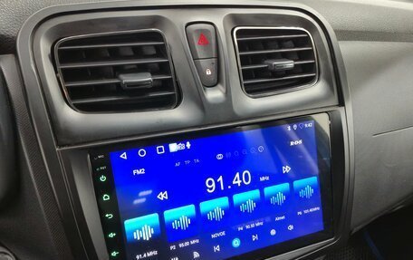 Renault Sandero II рестайлинг, 2017 год, 1 150 000 рублей, 17 фотография