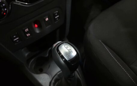 Renault Sandero II рестайлинг, 2017 год, 1 150 000 рублей, 20 фотография