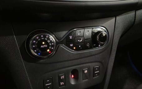 Renault Sandero II рестайлинг, 2017 год, 1 150 000 рублей, 19 фотография