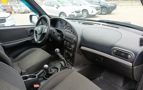 Chevrolet Niva I рестайлинг, 2016 год, 730 000 рублей, 13 фотография