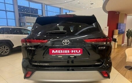 Toyota Highlander, 2026 год, 5 850 000 рублей, 4 фотография