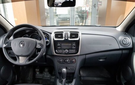 Renault Logan II, 2016 год, 760 000 рублей, 11 фотография