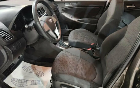 Hyundai Solaris II рестайлинг, 2016 год, 1 120 000 рублей, 7 фотография