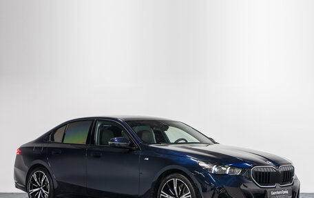 BMW 5 серия, 2025 год, 9 040 000 рублей, 5 фотография