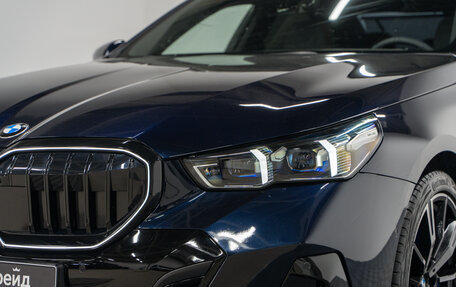 BMW 5 серия, 2025 год, 9 040 000 рублей, 2 фотография