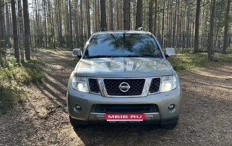 Nissan Pathfinder, 2012 год, 1 450 000 рублей, 2 фотография