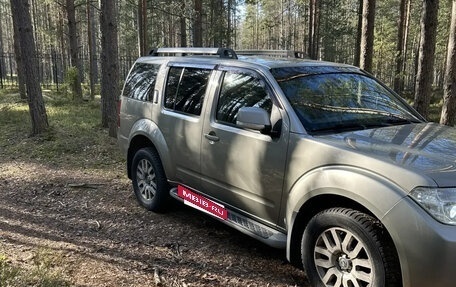 Nissan Pathfinder, 2012 год, 1 450 000 рублей, 13 фотография