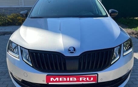Skoda Octavia, 2018 год, 1 870 000 рублей, 3 фотография