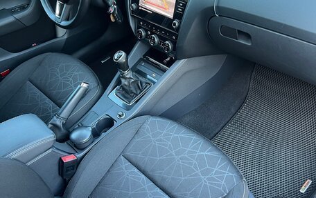 Skoda Octavia, 2018 год, 1 870 000 рублей, 18 фотография