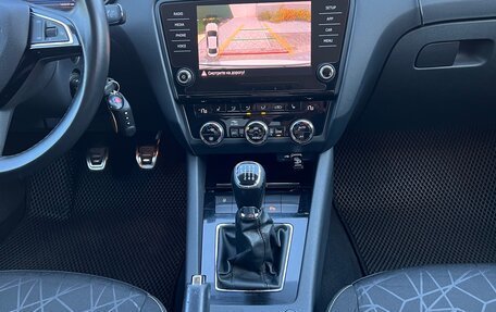 Skoda Octavia, 2018 год, 1 870 000 рублей, 19 фотография