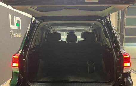 Toyota Land Cruiser 200, 2019 год, 5 000 000 рублей, 27 фотография