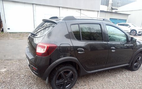 Renault Sandero II рестайлинг, 2016 год, 790 000 рублей, 12 фотография