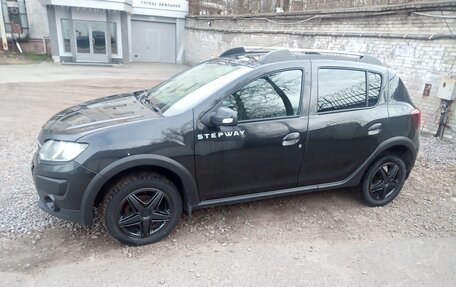 Renault Sandero II рестайлинг, 2016 год, 790 000 рублей, 17 фотография