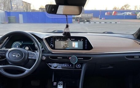 Hyundai Sonata VIII, 2022 год, 2 400 000 рублей, 10 фотография