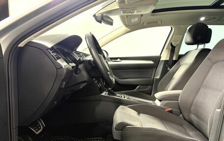 Volkswagen Passat B8 рестайлинг, 2018 год, 2 190 000 рублей, 18 фотография