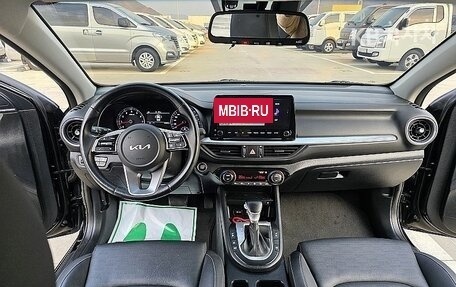 KIA K3, 2022 год, 1 850 000 рублей, 9 фотография