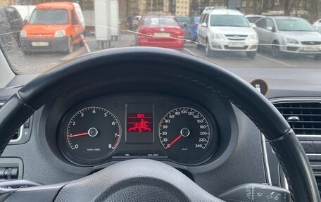 Volkswagen Polo VI (EU Market), 2013 год, 780 000 рублей, 19 фотография