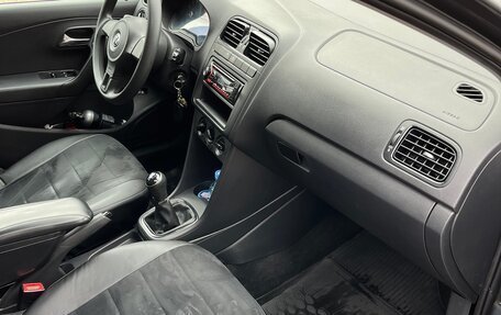 Volkswagen Polo VI (EU Market), 2012 год, 500 000 рублей, 10 фотография